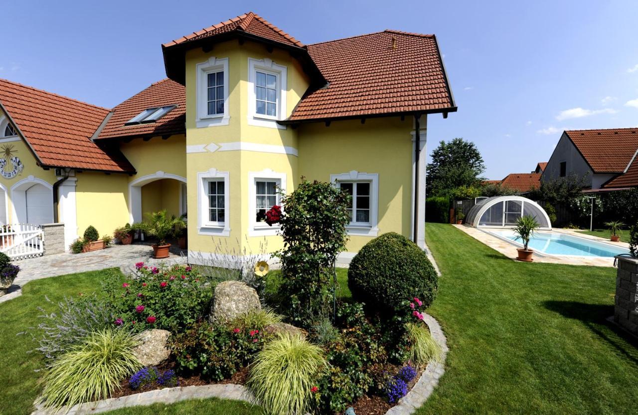 Gaestehaus Familie Trachsler Hotel Rohrendorf bei Krems Екстериор снимка