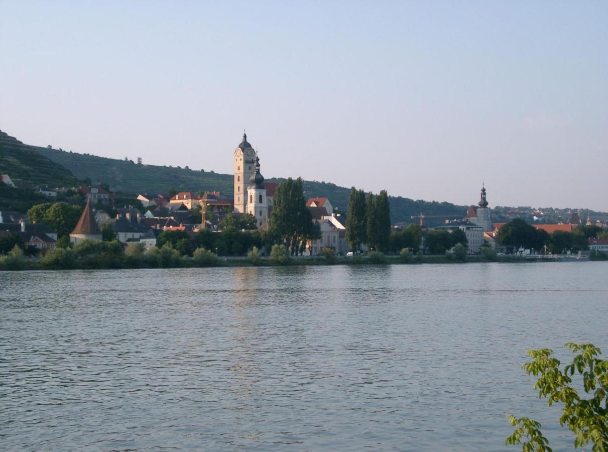 Gaestehaus Familie Trachsler Hotel Rohrendorf bei Krems Екстериор снимка